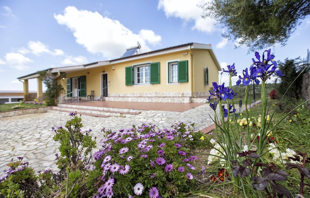 Villa Raimonda Putifigari Kültér fotó